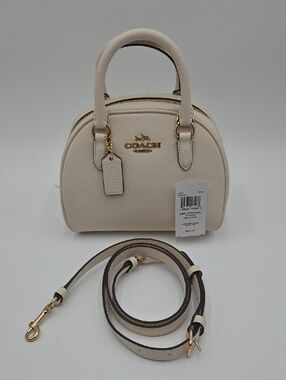 #166 NWT - Coach Cross Grain Leather Sydney Satchel Bag in Chalk